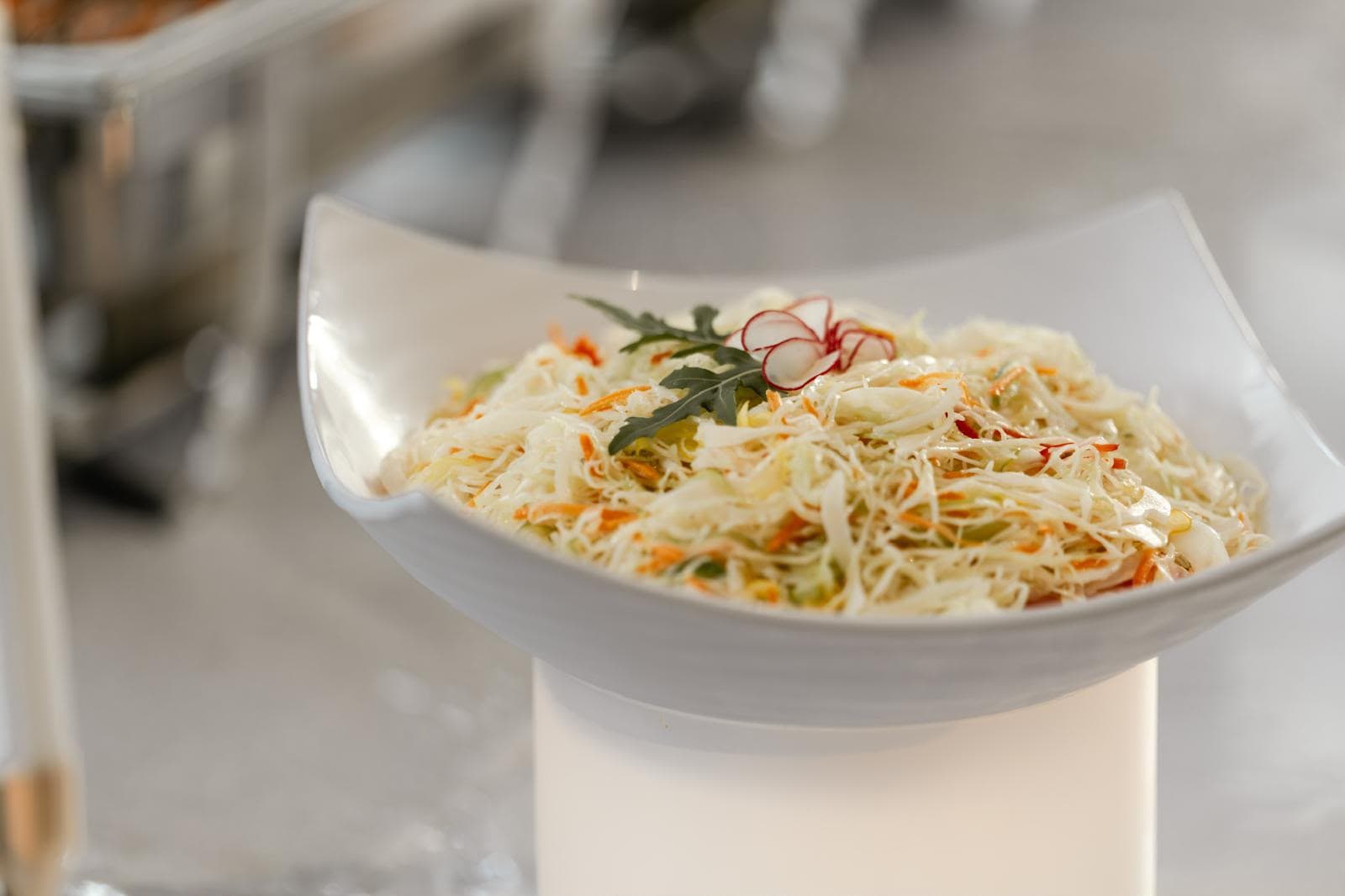 Frischer Weißkrautsalat